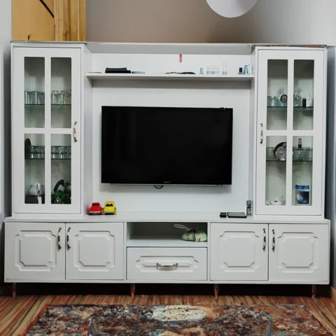 beko tv ve beyaz televizyon ünitesi ikinci el eşya görselleri