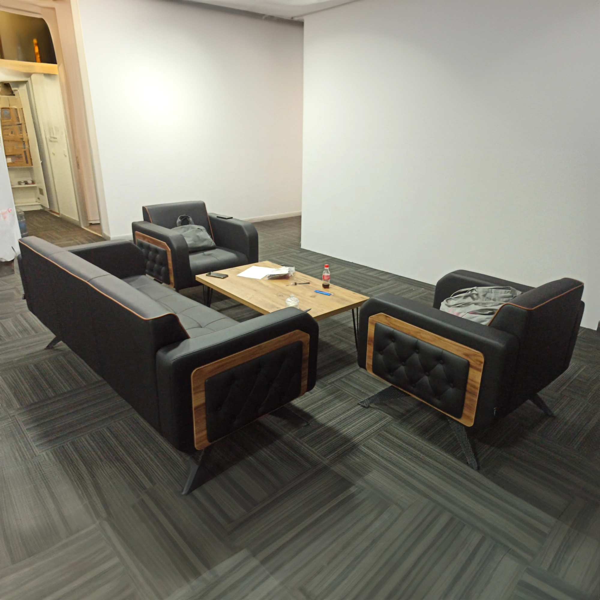 ofis koltuk takımı ve orta sehpa bauhaus